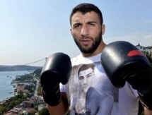 Турецкий суперсредневес поможет Альваресу готовиться к Головкину