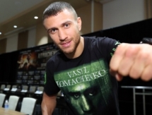 Ломаченко сравнил поединки Головкин — Альварес и Мэйвезер — Макгрегор