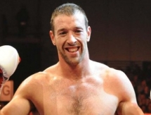 Экс-чемпион WBO считает, что сейчас Головкин победил бы Мэйвезера