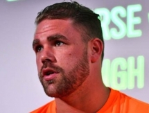 Болельщики высмеяли возможного соперника Головкина Сондерса, хвастающегося своими титулами