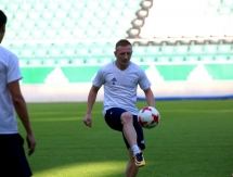 Фоторепортаж с предыгровой тренировки «Астаны» в Варшаве