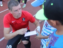 «Шахтер» провел открытую тренировку и встречу с болельщиками