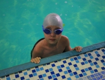 Более тысячи алматинских детей бесплатно обучились плаванию