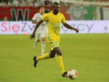 Твумаси сохранил лидерство в списке самых бьющих футболистов Лиги Чемпионов