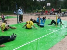 Команда из Актау выиграла «бронзу» международного турнира по пляжному волейболу сидя