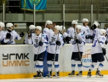 «Снежные Барсы» одержали уверенную победу над «Модо» на молодёжном Кубке мира