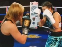 «Kazsport» покажет прямую трансляцию вечера бокса Фирузы Шариповой