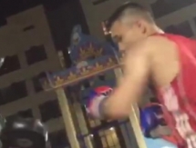 Ельжанов продолжает подготовку к бою в Астане