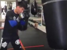 Сойлыбаев продолжает подготовку к бою 13 октября в США