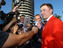 Головкин рассказал, сколько еще лет планирует драться после боя с «Канело»