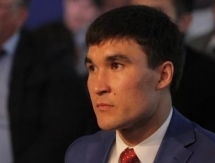 Серик Сапиев выложил фото с Канатом Исламом после победы его в Астане