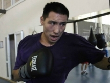 UCNLive.com: «Алимханулы все еще любитель»