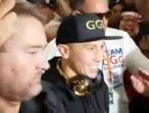 Видео с официального прибытия Головкина и Альвареса в Лас-Вегас