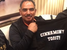 Тренер Головкина потроллил «Канело» футболкой с надписью