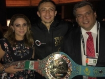 Геннадию Головкину вручили специальный пояс WBC