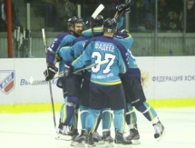 Букмекеры ставят на «Торпедо» в матче ВХЛ с «Соколом»