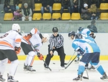 «Торпедо» одолело «Ермак» в матче ВХЛ