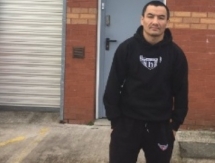 Жакиянов заказал экипировку на бой с Барнеттом