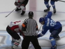 Видеообзор матча МХЛ «Снежные Барсы» — «Омские Ястребы» 3:2