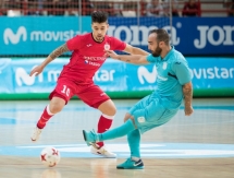 Фоторепортаж с матча Элитного раунда Кубка УЕФА «Кайрат» — «Интер» 3:5