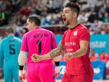 Фоторепортаж с матча Элитного раунда Кубка УЕФА «Кайрат» — «Интер» 3:5