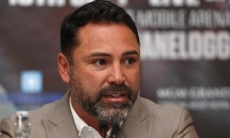 Американский журналист сомневается, что промоутер «Канело» хочет боя с Головкиным в мае