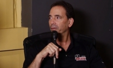 Промоутер Головкина объяснил, почему судьи несправедливо считали некоторые удары «Канело»