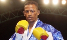 Назван новый соперник Шарибаева