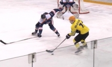 Видеообзор матча ВХЛ «Южный Урал» — «Сарыарка» 1:3