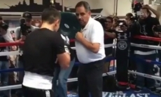 Как Головкин «сбрасывает бомбы» на тренировке