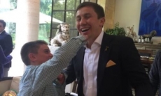 Сын президента WBC «проверил» подбородок Головкина