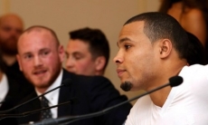 Потенциальный соперник Головкина Юбэнк и Гроувс провели первые пресс-конференцию и дуэль взглядов