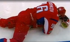 Хоккеисты «Барыса» и «Локомотива» устроили драку во время матча