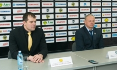 Видео послематчевой пресс-конференции игры ВХЛ «Сарыарка» — «Южный Урал» 3:2 Б