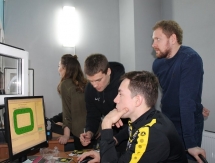 Игроки «Сарыарки» примерили на себя роль кассиров «Караганда-Арены»