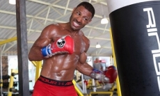 Названа дата возвращения экс-соперника Головкина Брука на ринг