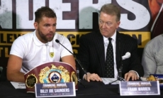 Промоутер Сондерса рассказал, когда планирует сделать бой с Головкиным