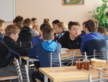 В России в мороз сломался автобус с детской хоккейной командой из Казахстана