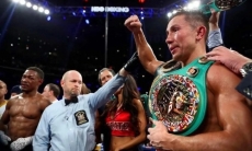 Геннадий Головкин поздравил казахстанцев с Новым годом