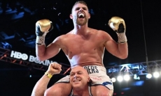 Сондерс ждет итога переговоров Головкина и Альвареса