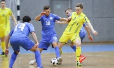 Фоторепортаж с товарищеского матча Казахстан — Украина 1:1