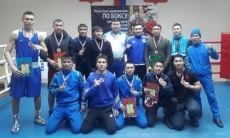 Пять золотых наград завоевали боксеры ВКО на международном турнире в Новосибирске