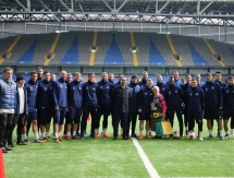 «Астана» поздравила свою 77-летнюю болельщицу