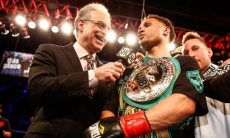 «Не надо сажать его в тюрьму». Американский боксер заступился за пойманного на допинге соперника Головкина