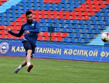 Фоторепортаж с предыгровой тренировки «Иртыша» в Таразе