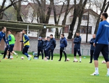 Фоторепортаж с тренировки «Иртыша» в Алматы