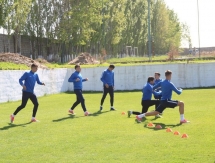 Фоторепортаж с предигровой тренировки «Окжетпеса»