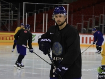 Фоторепортаж с тренировки сборной Казахстана в Будапеште