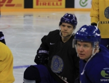 Фоторепортаж с тренировки сборной Казахстана в Будапеште