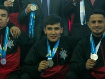«Актобе» вручили серебряные медали чемпионата Казахстана